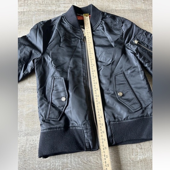 Steve Madden Satin Bomber Jacket Women’s XS black Quilted lines Military Y2K New - Picture 6 of 13